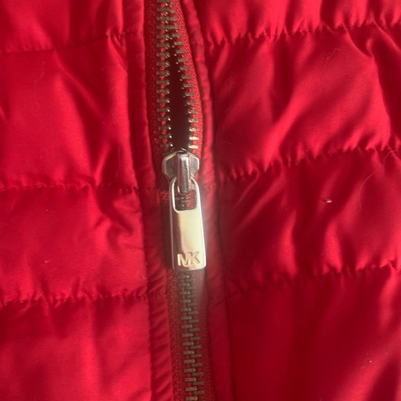 COPY - Red Michael Kors puffer coat - Picture 2 of 7